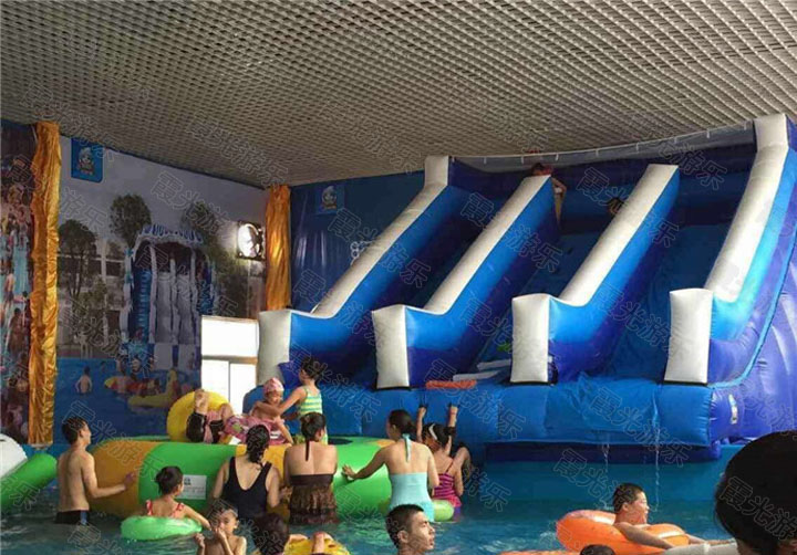 洋浦经济开发区充气滑梯游泳池